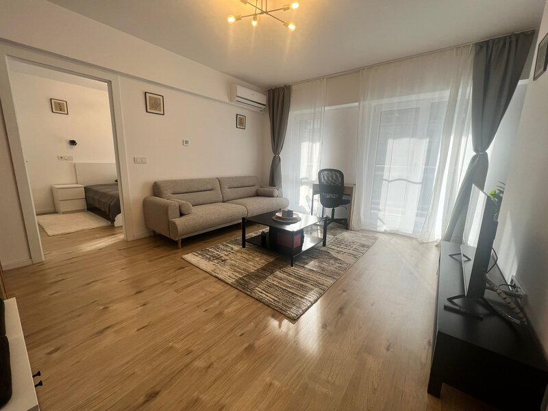 Fabrica de Glucoza- metrou Pipera, 2 camere+ parcare de inchiriat