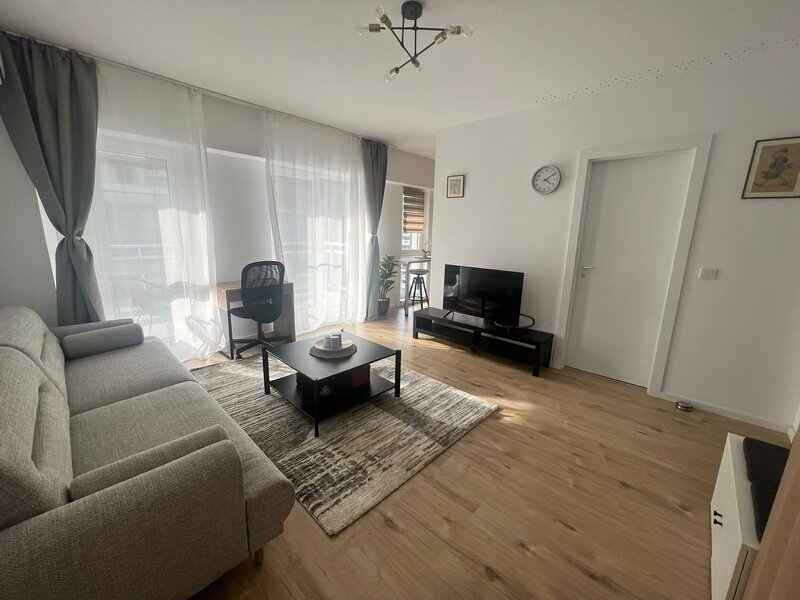 Fabrica de Glucoza- metrou Pipera, 2 camere+ parcare de inchiriat